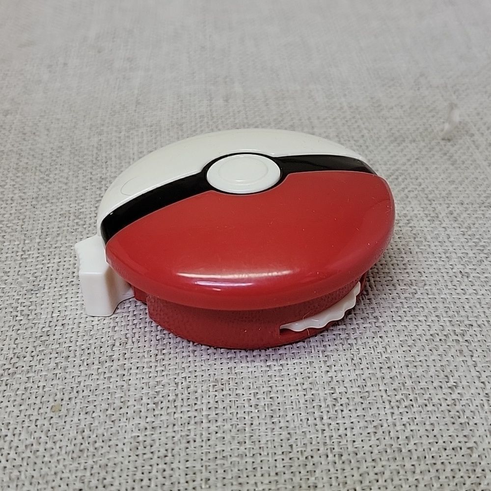 Pokémon assorted figures and guide book - Picture 11 of 13